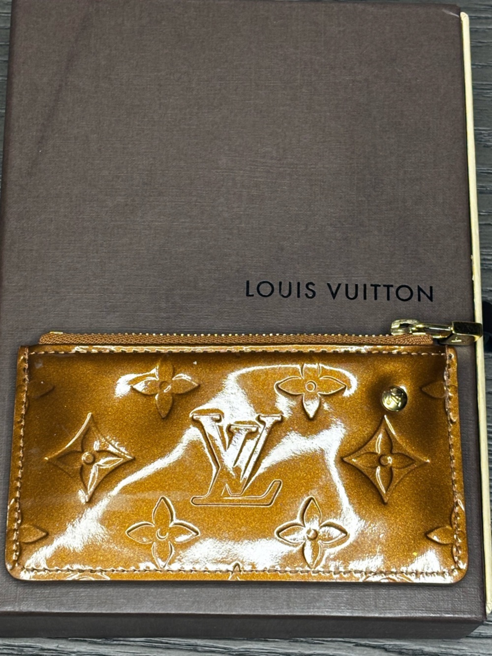 Louis Vuitton Vernis Pochette Cles Bronze Key Pouch Coin Card Holder w/ Box - Picture 3 of 12
